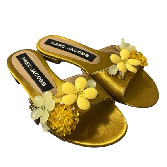 NWOB Marc Jacob's Clara Embellished Slide in Gold Size 36.5 (US Size 6) - Picture 1 of 8